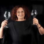 Vino, in un libro la pr Maddalena Mazzeschi racconta il lato 'spirit...oso' della comunicazione